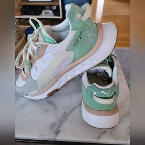 Puma Men's Animal Crossing Size 9.5